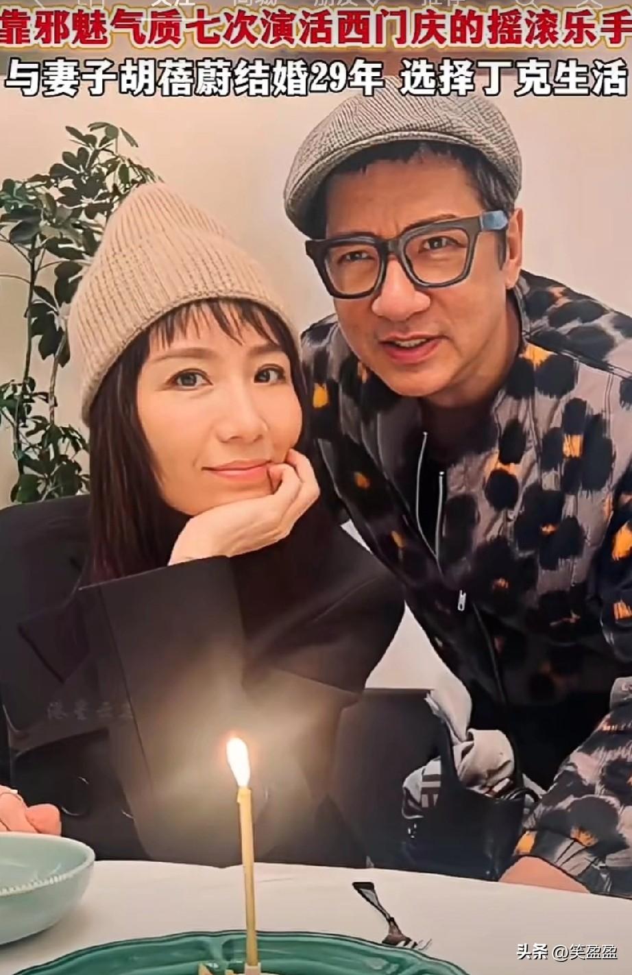 “西门庆专业户”单立文，
因邪魅气质七次演活西门庆。

上世纪八十年代他曾在巡演