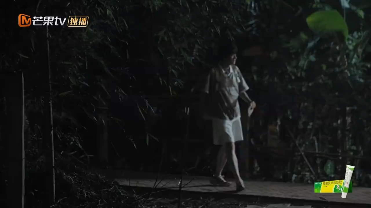 庞博解谜san值狂掉忙忙碌碌寻宝藏本以为庞博胆子很大，结果一进绿光密室直接破防，