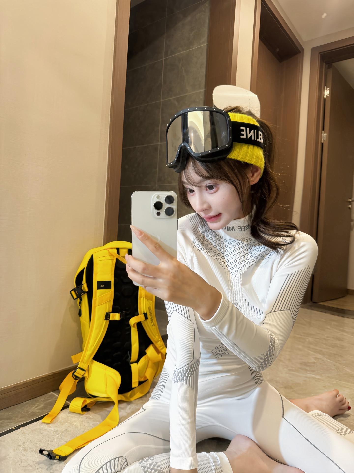 自从开始滑雪以后就像个舔狗一样到处约人 约5个也没来一个 同时追5个人...