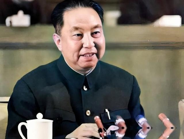 ＃红色文化＃
伟人风采欣赏：