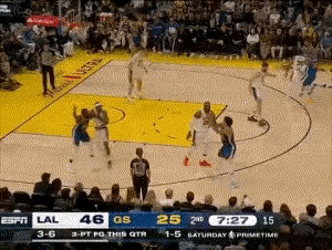 为什么詹姆斯可以适应所有篮球时代！詹姆斯如果在90年代打球，更加如鱼得水！詹姆斯