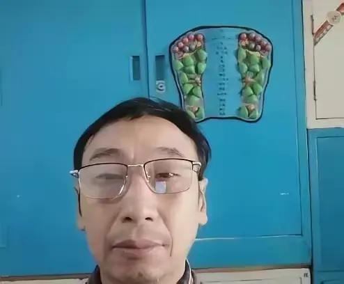 现在的中国要做的第一件事就是对国内间谍进行清理整顿，否则等到战争爆发时，中国将会