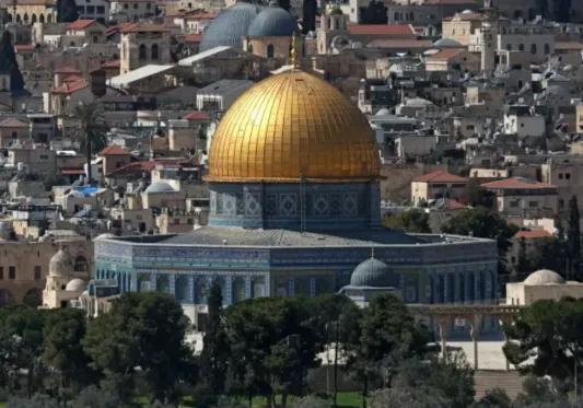 炸锅了！8 个穆斯林大国集体亮剑！矛头直指以色列，美国这次拦不住了！
 
4 月