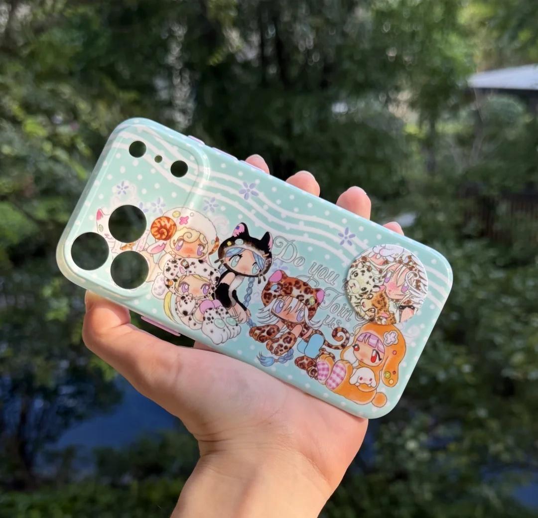 迟到的新磁吸壳(^^;;
这次手机壳稿图很快就排好了
前后尝试了三种不同的壳体 