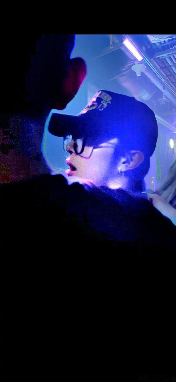 曝男宝星球2选手柳冈旻常去夜店 VERIVERY组合成员柳冈旻确认加盟《男宝星球