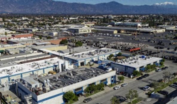 特朗普又盯上中企，300万交易被推翻，美国这是怎么了？
特朗普在1月2号下令，要