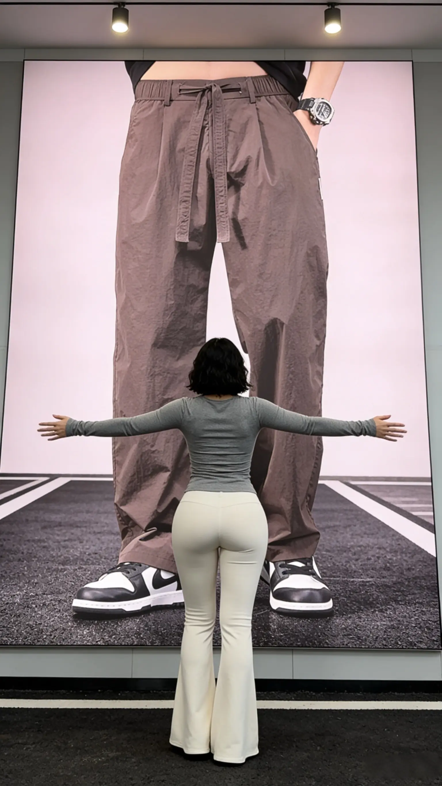 夏季新款冰丝休闲裤男薄款宽松运动直筒速干透气阔腿裤子         ✓