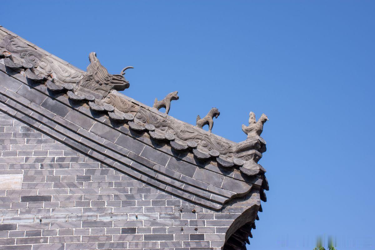 IPO不仅是企业资质的检验，更是对实控人认知边界的突破。在上市筹备期，实控人常陷