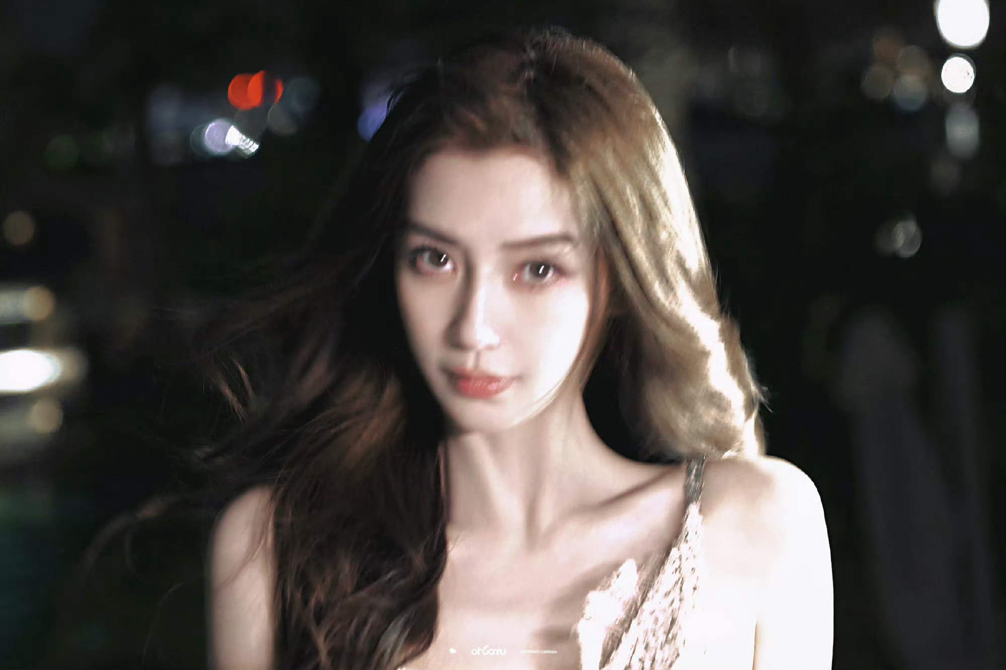 angelababy angelababy “风吹幡动 是风动 还是幡动 风未动