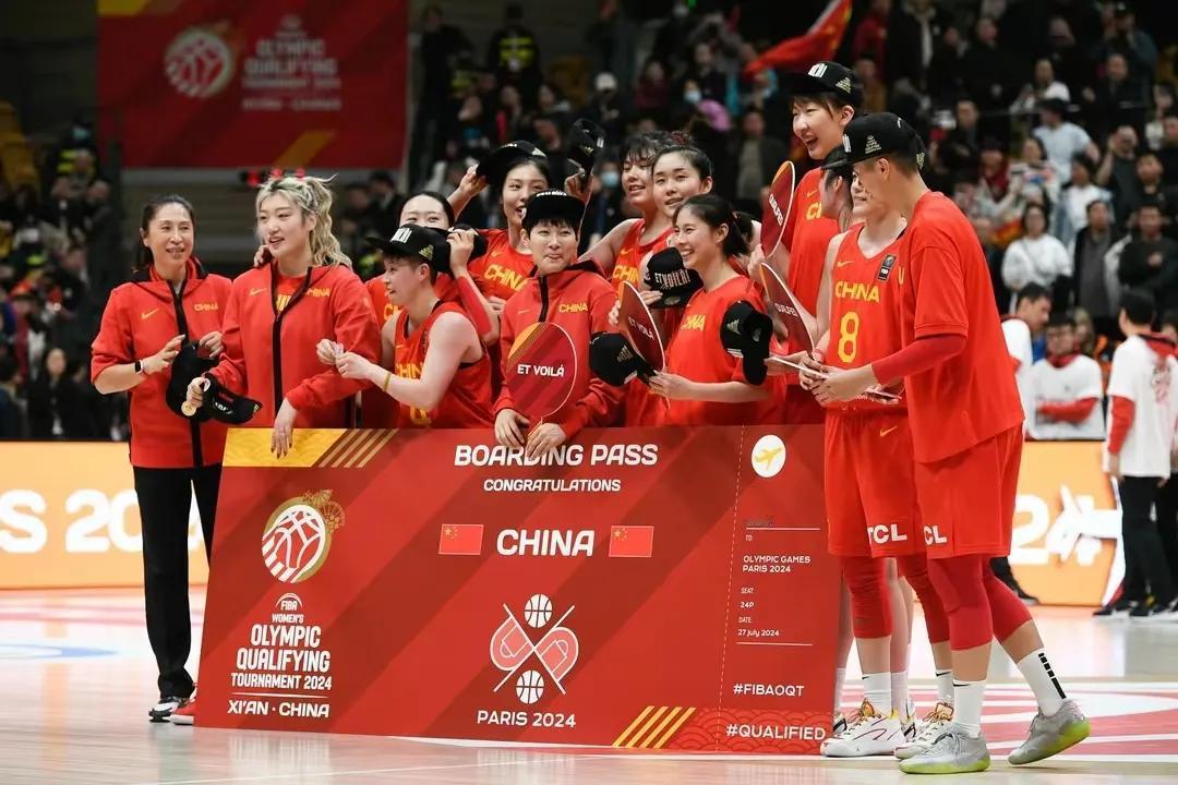 巴黎见！中国女篮大胜结束奥预赛，李梦：我们还没有坐稳世界第二。中国女篮拿到奥运参