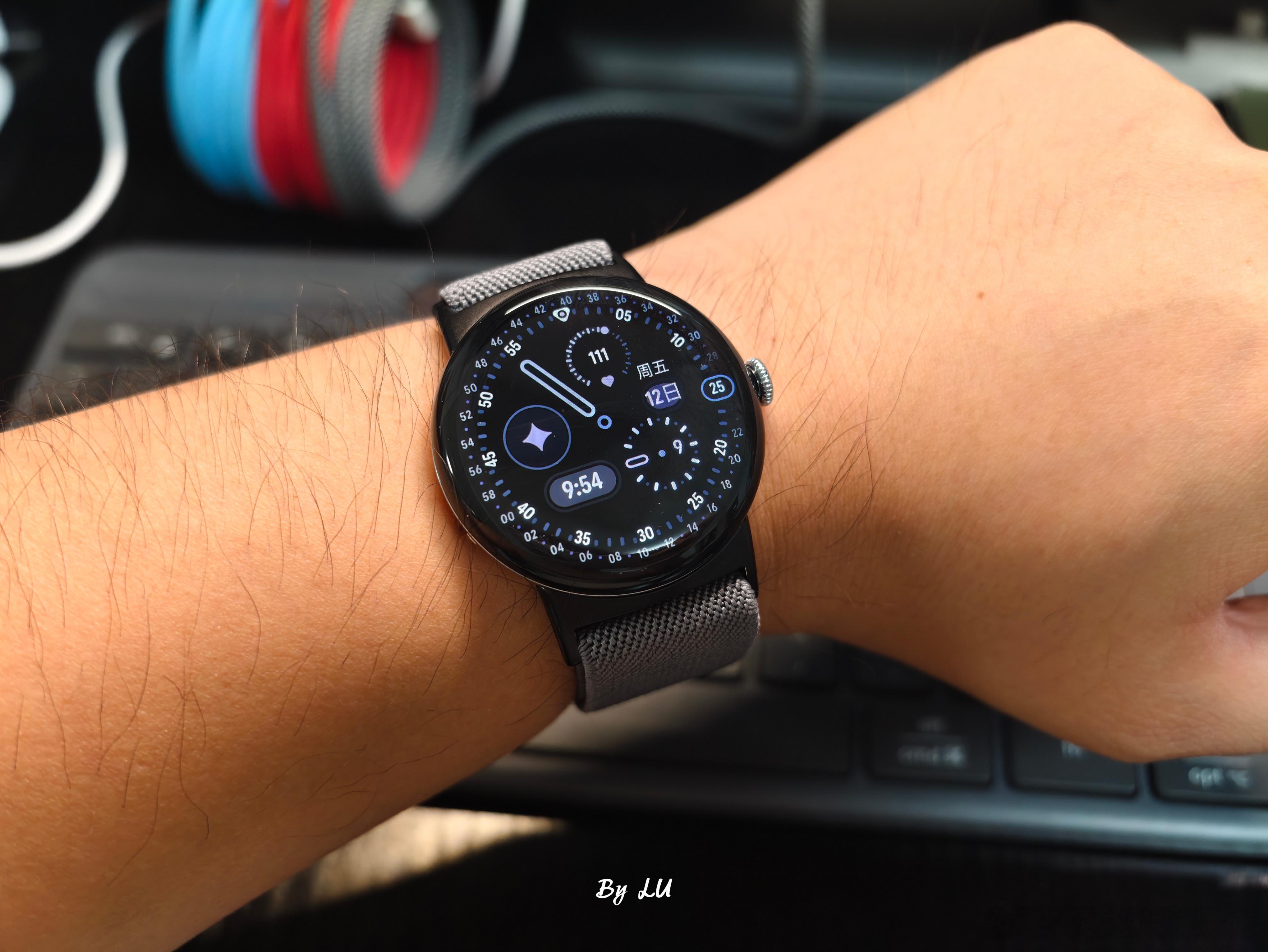 Pixel Watch 还是最好看的智能手表。 