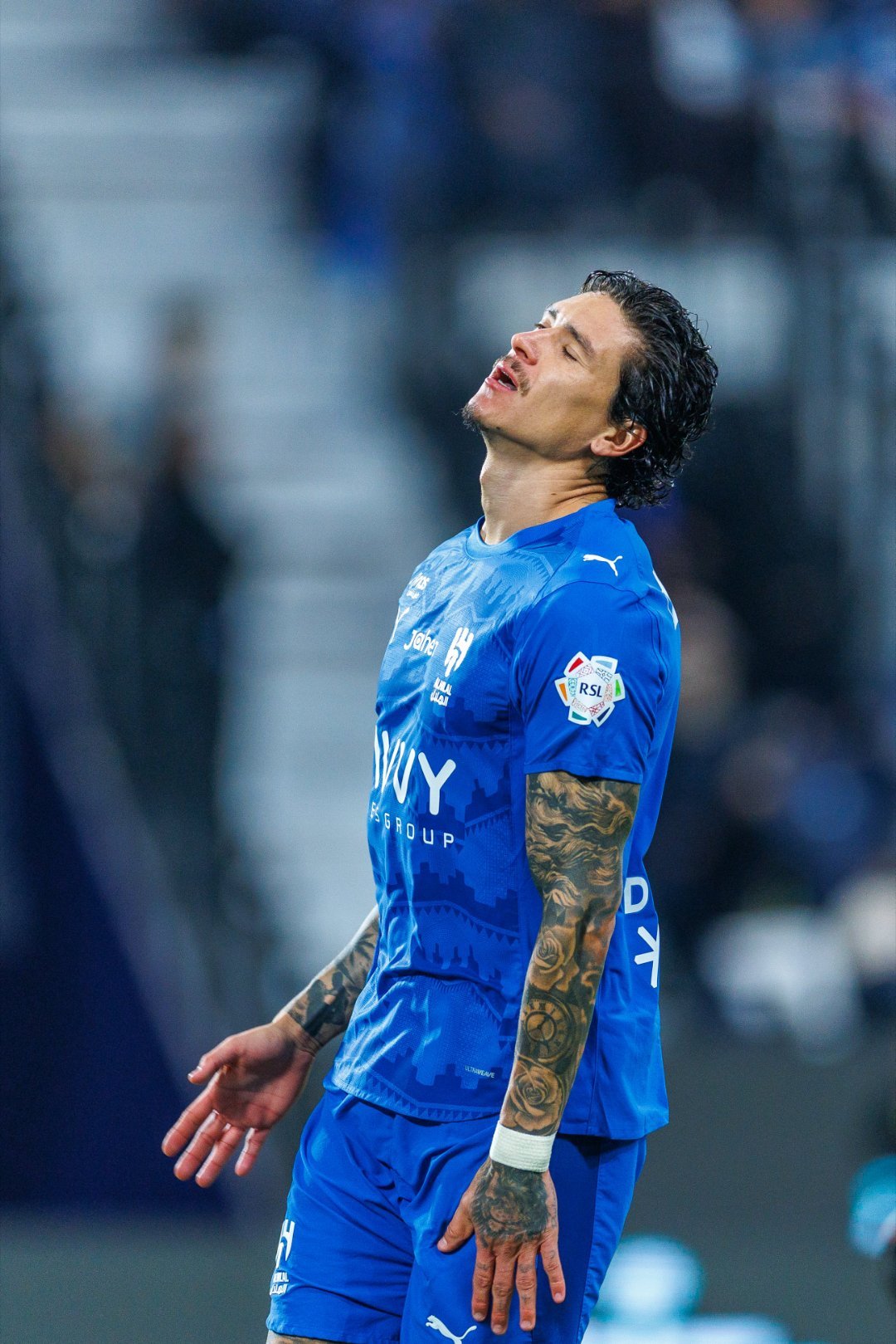 🚨🔵 努涅斯已从利雅得新月的沙特职业联赛大名单中移除。随着本泽马的加盟，主教