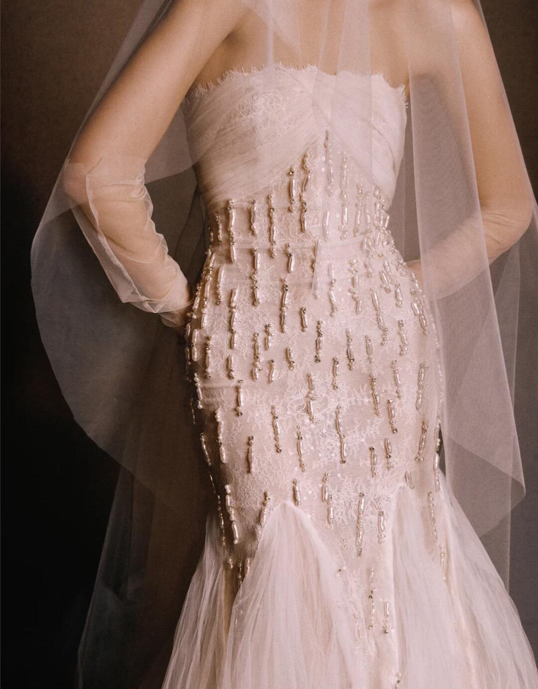 结婚的几大好处与坏处：

十大好处：

1.性生活比较自由；
2.有人相伴不寂寞