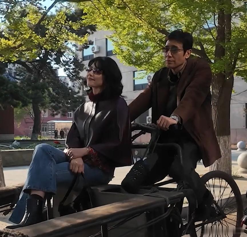 于和伟AI替代不了的演技 于和伟的演技真不是开玩笑的，他把每一个角色都演活了，这