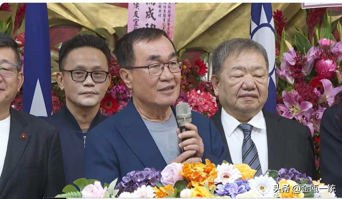 出席新北活动 李四川：组成最强团队 继承侯友宜的重任

国民党新北市议会党团今天