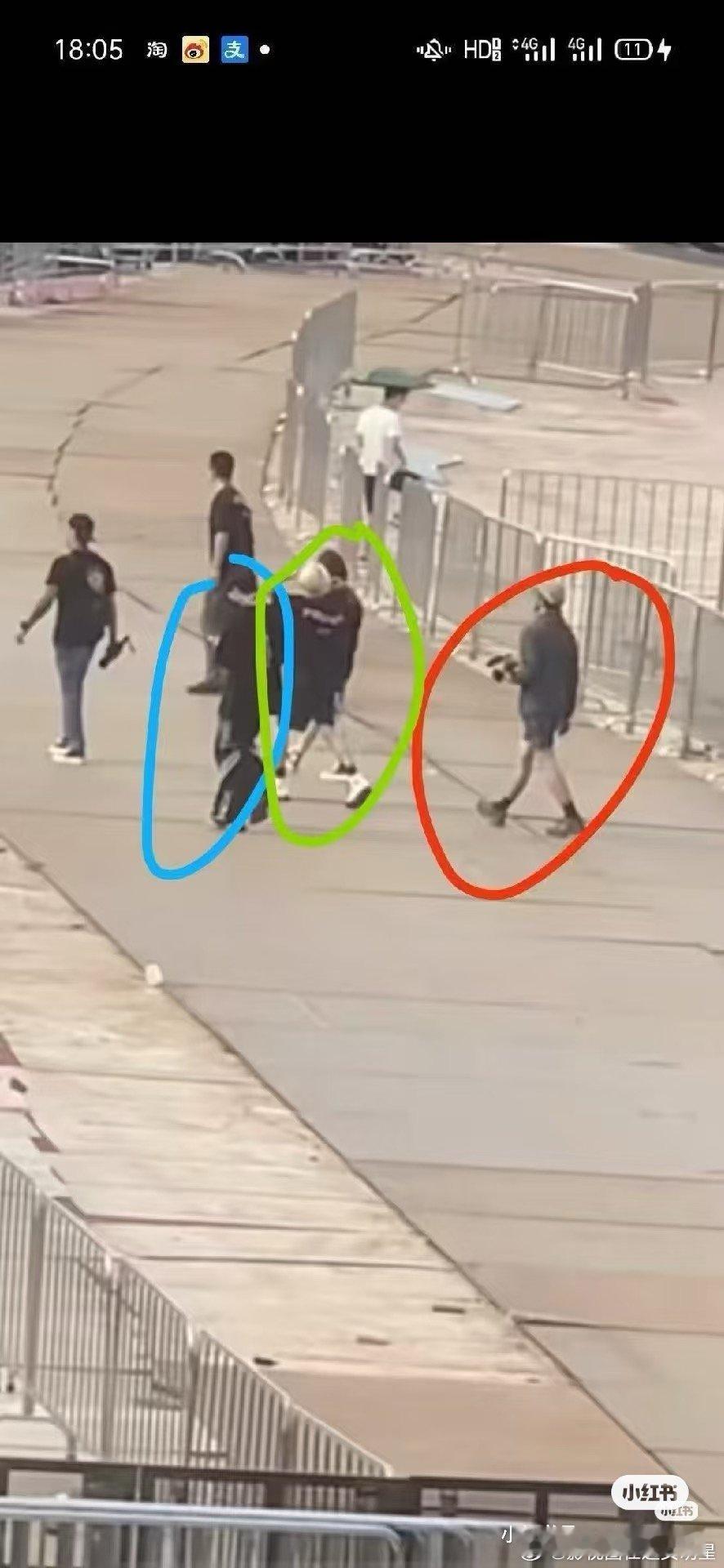 tfboys在鸟巢齐聚了王俊凯易烊千玺去看王源鸟巢演唱会了王俊凯易烊千玺去看王源