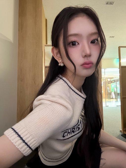 【leesol李修旻】新人美与脸颊肉.. ​​​