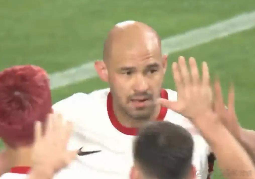 蓉城守住中超尊严：日本队不可怕，敢拼就能拿分！上海双雄应反思 12月9日，亚冠联