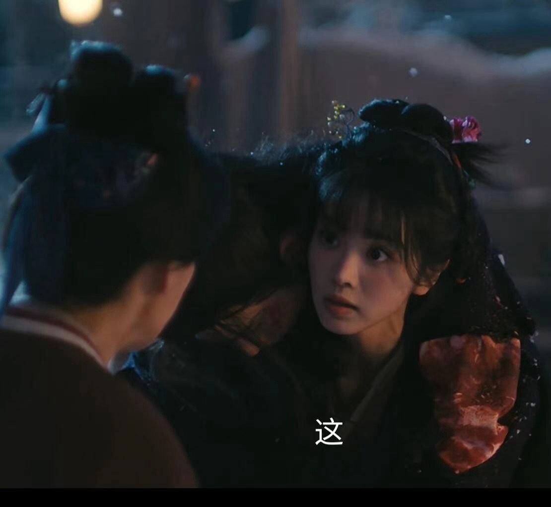 田曦薇甜妹屠户田曦薇疑似真的会杀猪 谁懂啊甜妹演起屠户毫无违和感，动作利落又自然