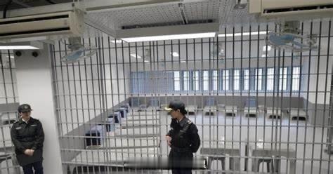新界粉嶺裁判法院香港刑法香港监狱 「一名入境香港 女旅客管有未完稅香煙罪成被判即