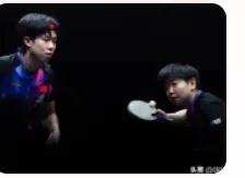 谁能想到
大头莎莎差点被逼到绝境
硬生生靠一股韧劲翻盘

这场混双看得人手心全是