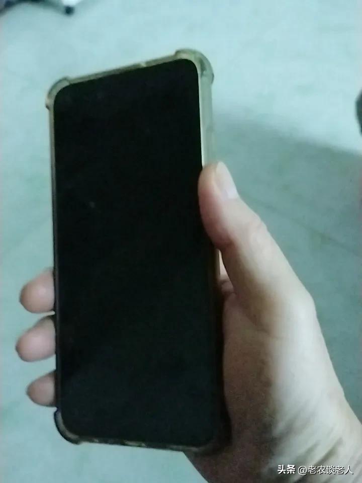 手机发烫可能是正在被窃密？该怎么办？
在日常生活中，手机发烫是一种司空见惯的事情