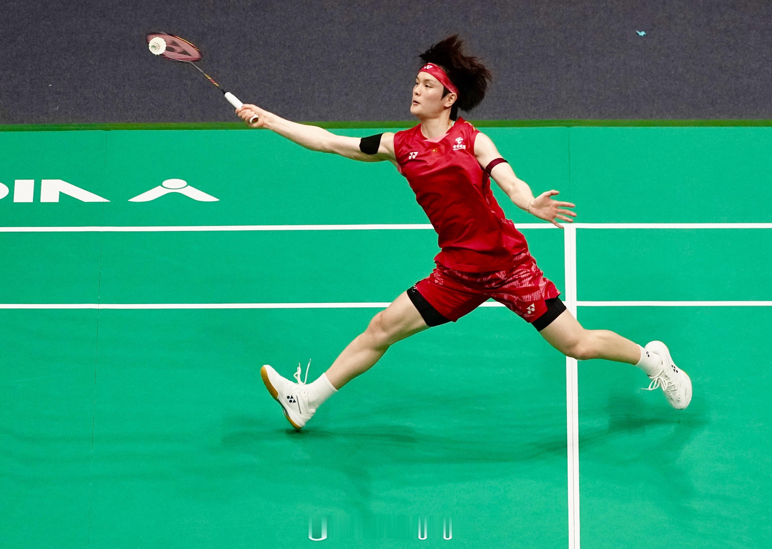 2026年汤尤杯 王祉怡历届尤伯杯出赛成绩：2020 奥胡斯小组赛 第二单打 胜