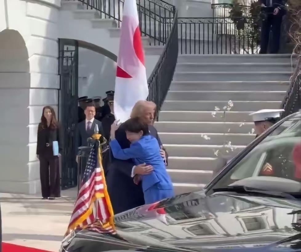 号外、号外！特朗普又改口了

意料之中！48小时最后通牒还没过半，特朗普就自说自