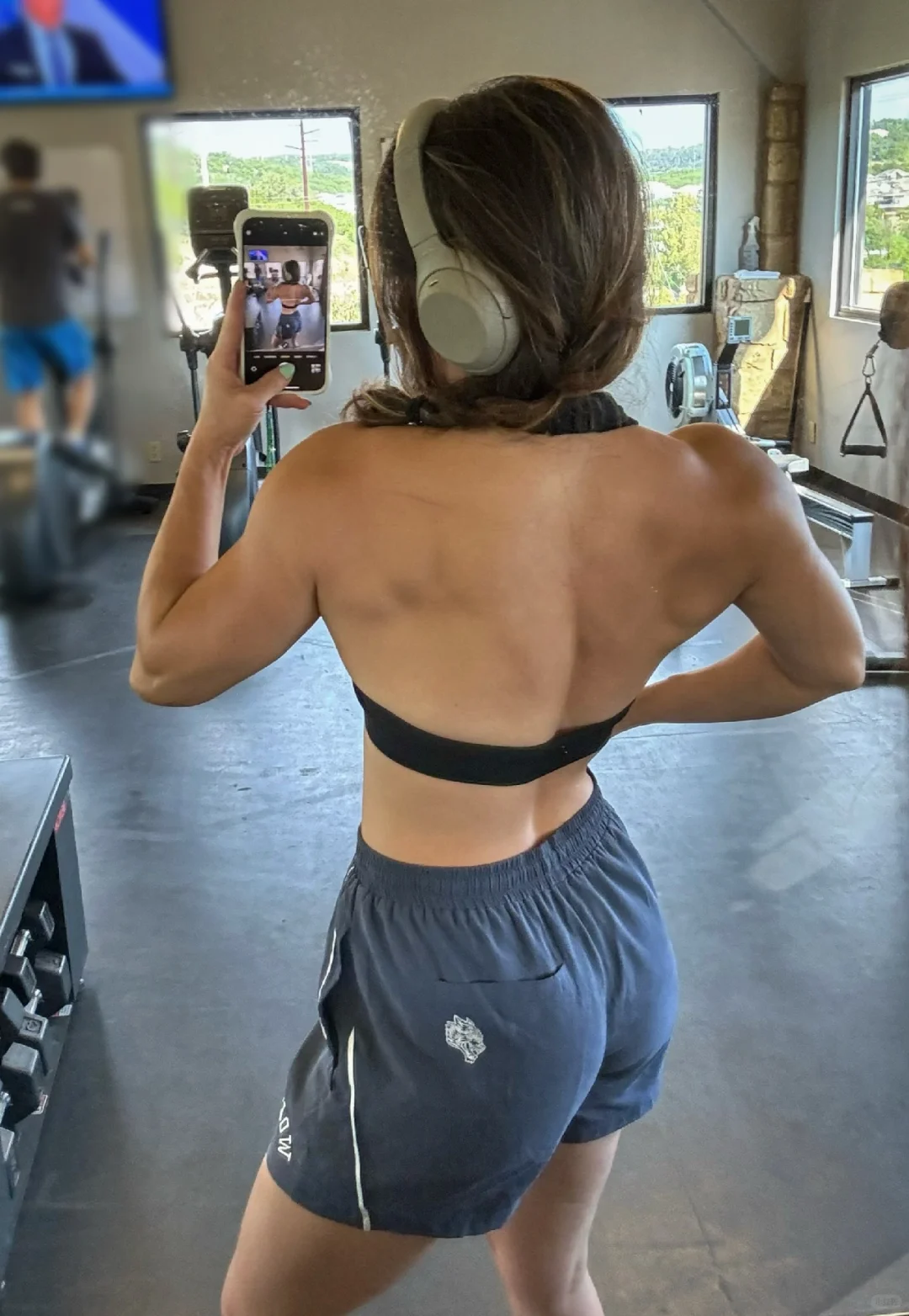 管它体脂率多高，只要角度找的好🤪