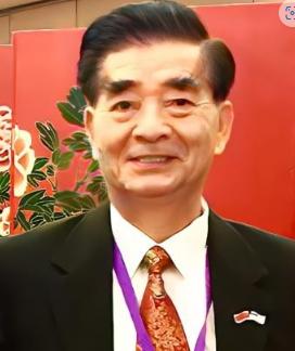 谁能想到，常年深耕海外华人圈层、热衷公益交流、待人谦和友善，收获无数好评的“大善