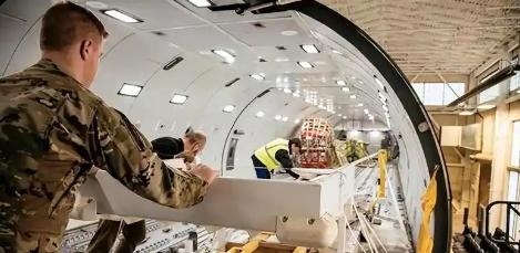 中国被骗了！美国隐瞒造假长达30年，航母核潜艇用的全是残次品

麻烦看官老爷们右