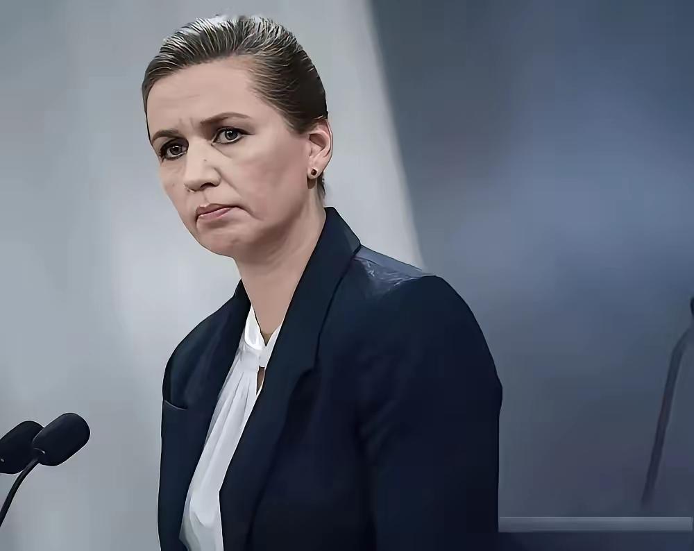 反俄反中的急先锋丹麦总理这次真的傻眼了，虽然她再三的向美国总统特朗普示好，说大家