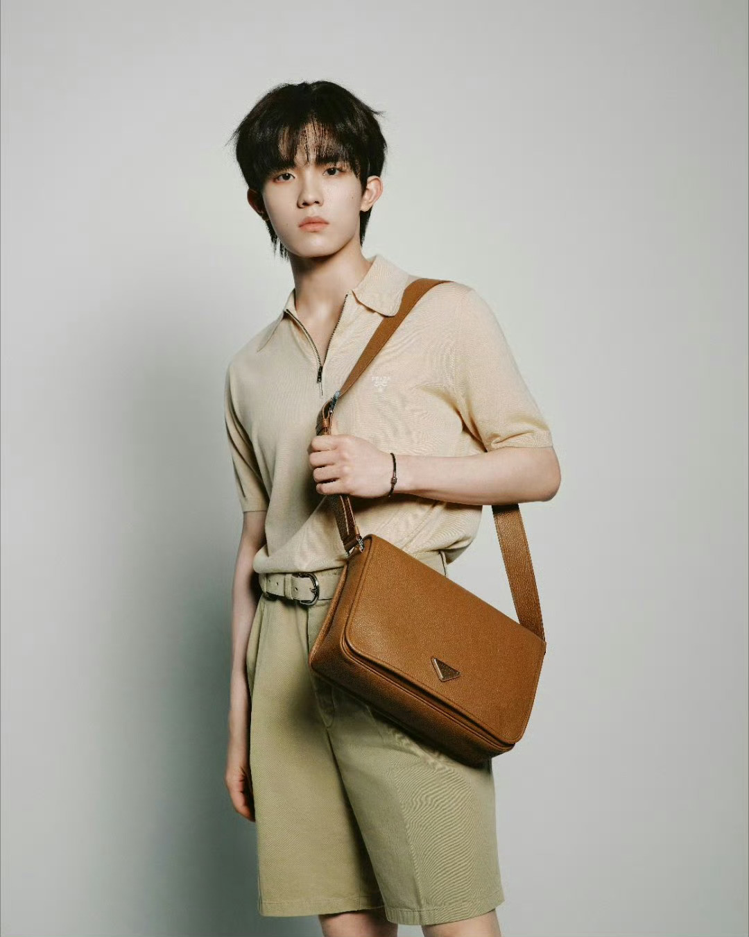 登陆少年组合朱志鑫 张泽禹 张极 左航 苏新皓即将合体亮相Prada 2026 