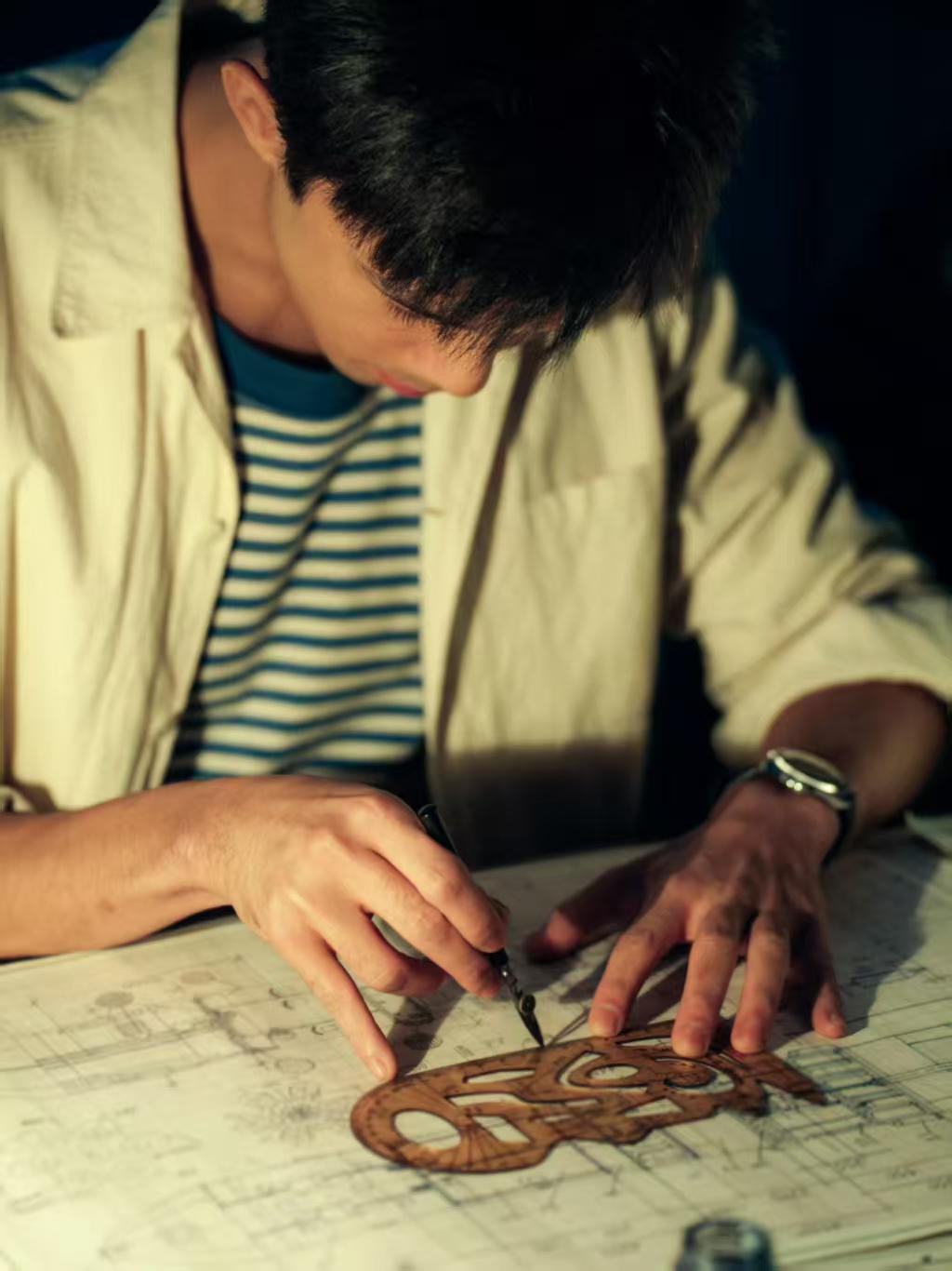 我宣布这是吴磊的人生镜头 被吴磊细腻演技深深打动，电影《群星闪耀时》这段跨时空对