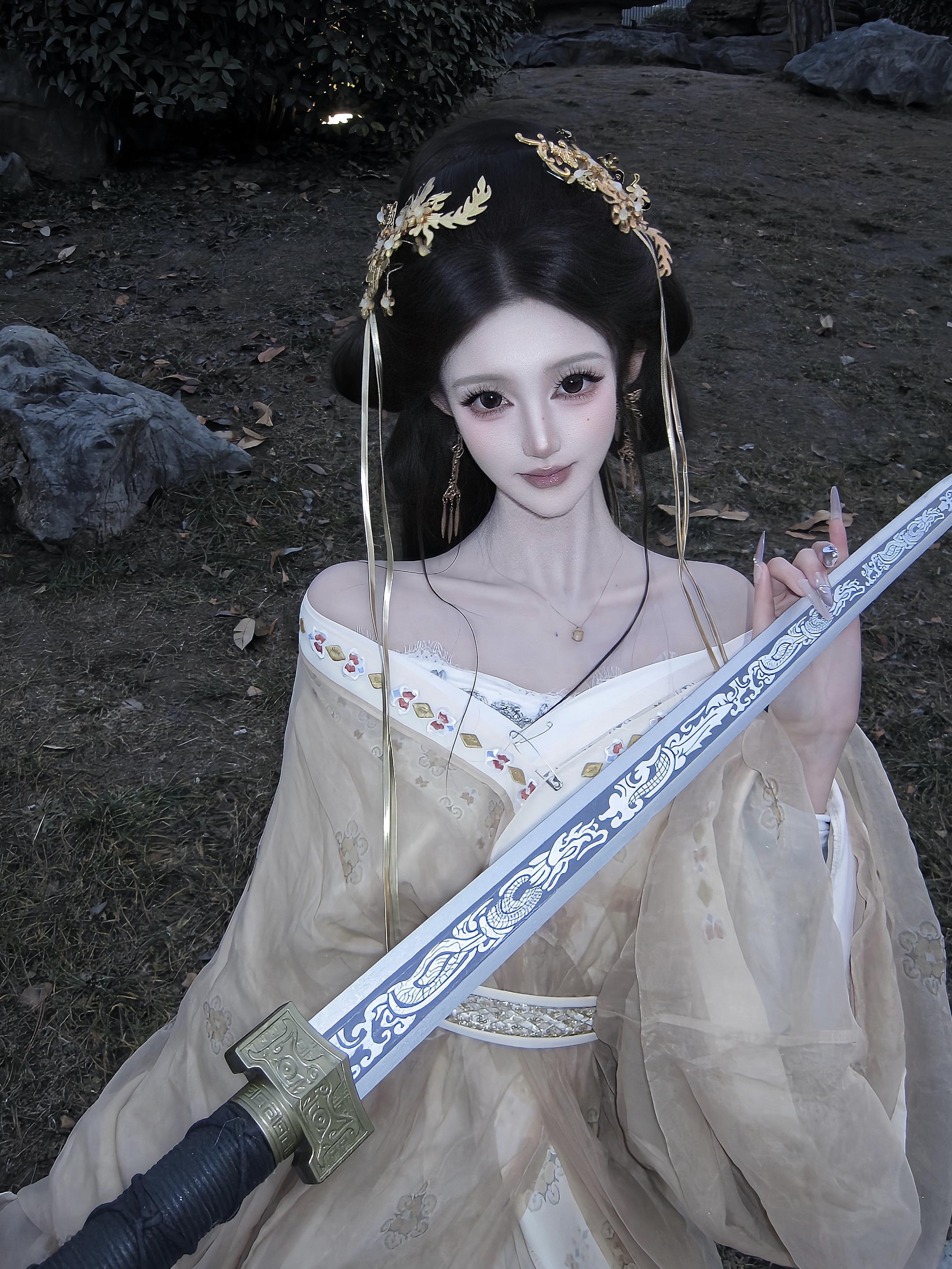 妾随大王 生死无悔。