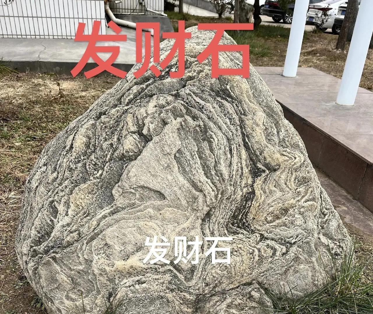 2026年，中国居民户均净资产已逼近百万大关，可前1%人群却牢牢攥住超三分之一财