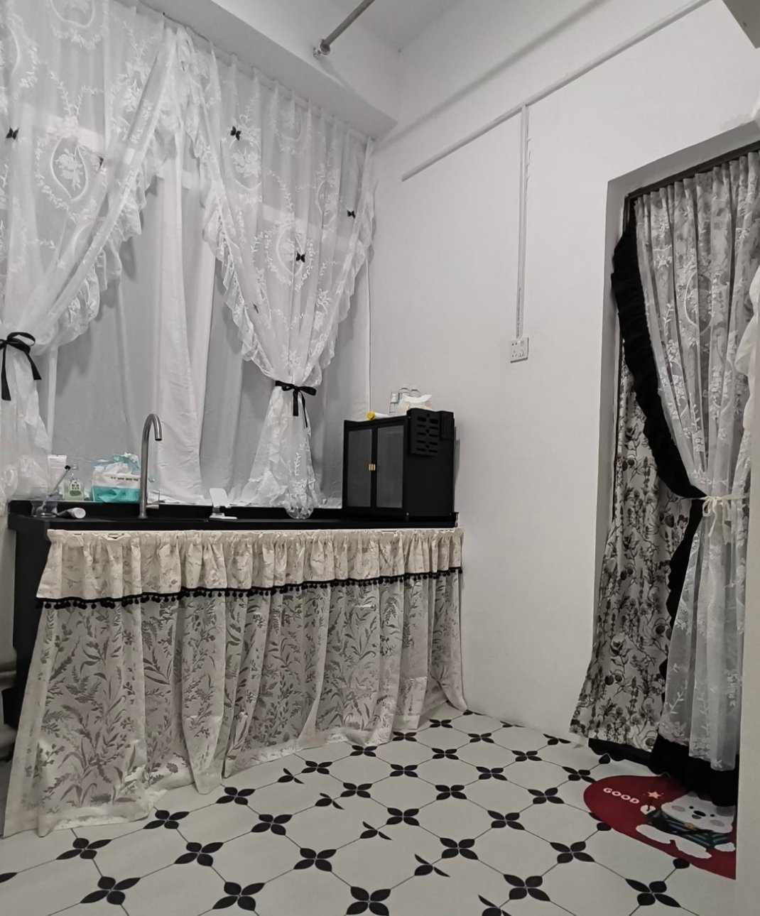 装饰房间像灵堂怎么拯救？ 