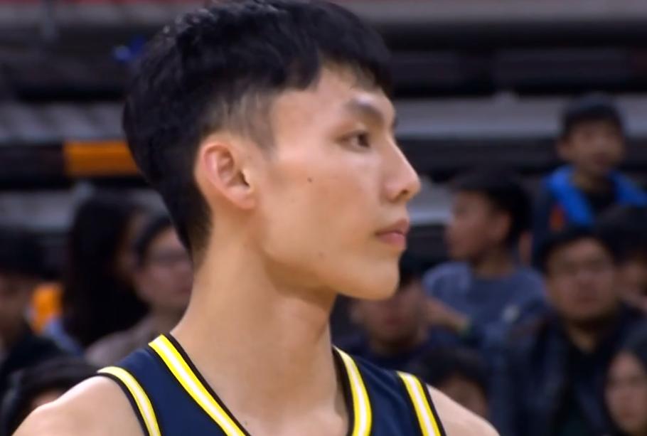 CBA常规赛第二轮比赛，徐杰带领广东男篮客场对阵浙江男篮，力争联赛两连胜！

1