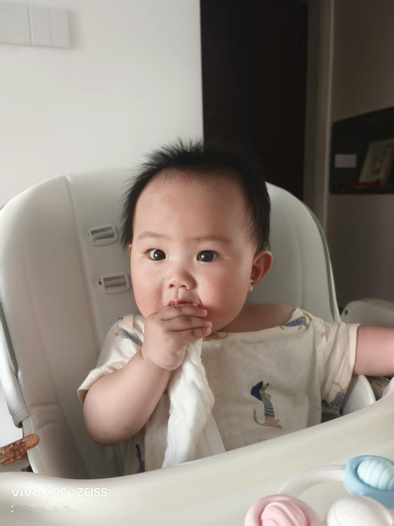 毛巾都吃！！！
