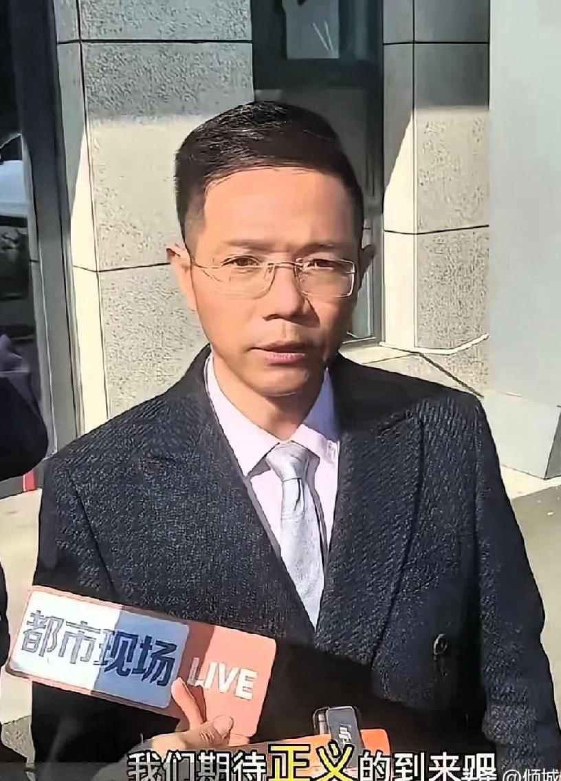 山西长治狗咬人命案有新进展！
李圣律师凭医学背景揪伤口疑点，析证据、辩防卫，专业