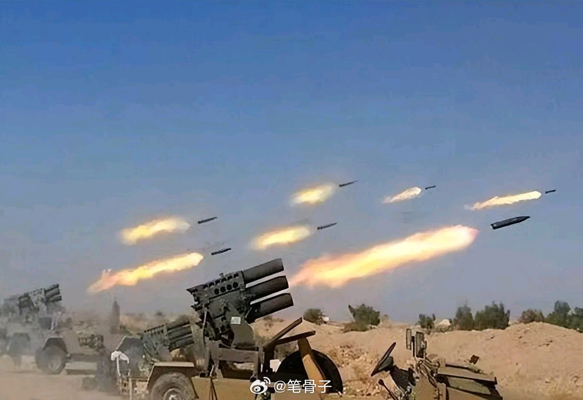 中东伊朗最新局势 【胡塞伊朗黎巴嫩同步袭击以色列】好家伙，中东这回是真炸锅了！就