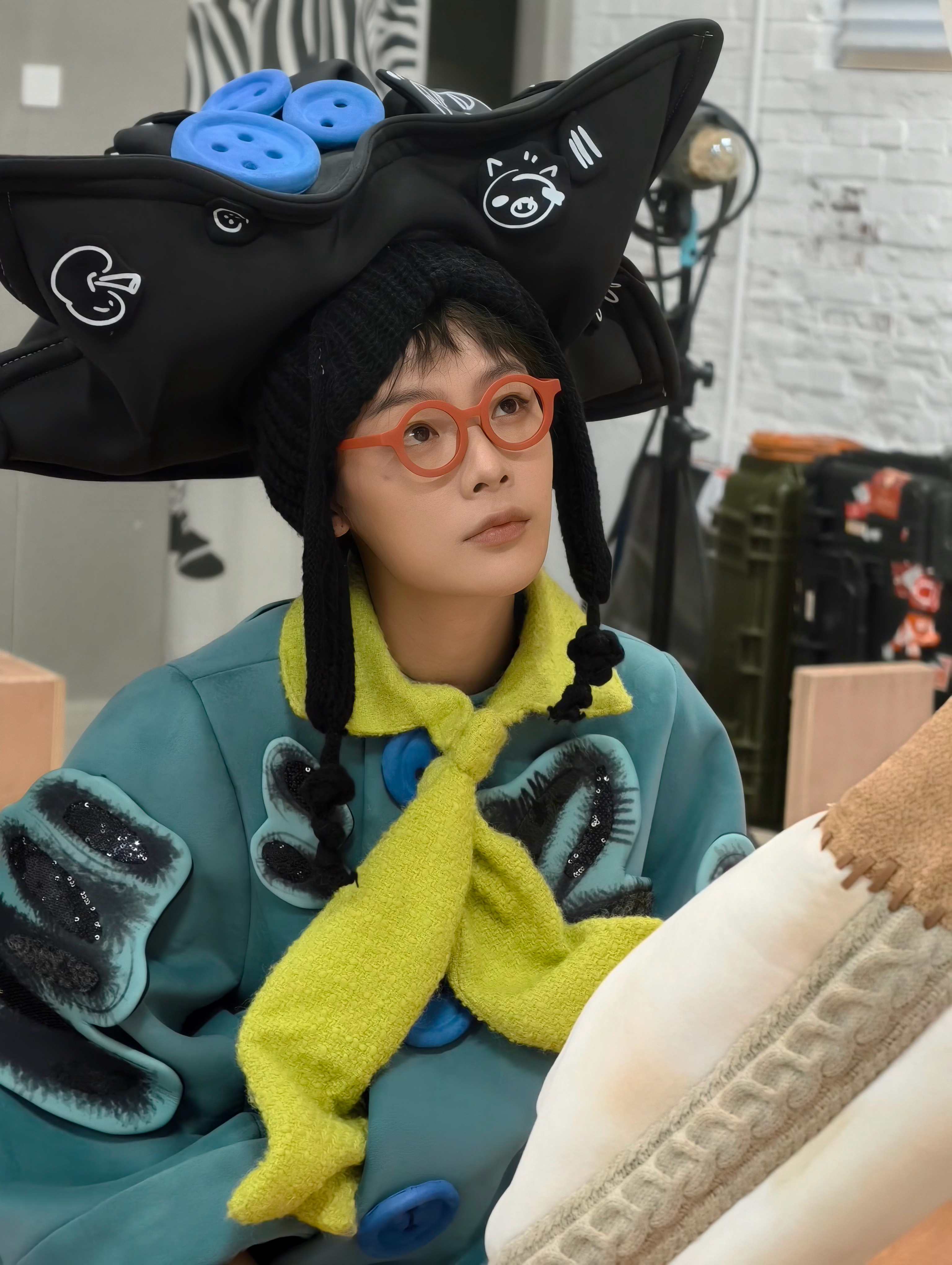 看陈丽君这段请自备纸巾 陈丽君《枕头人》排练花絮🈶 情绪层层递进，从隐忍到崩溃