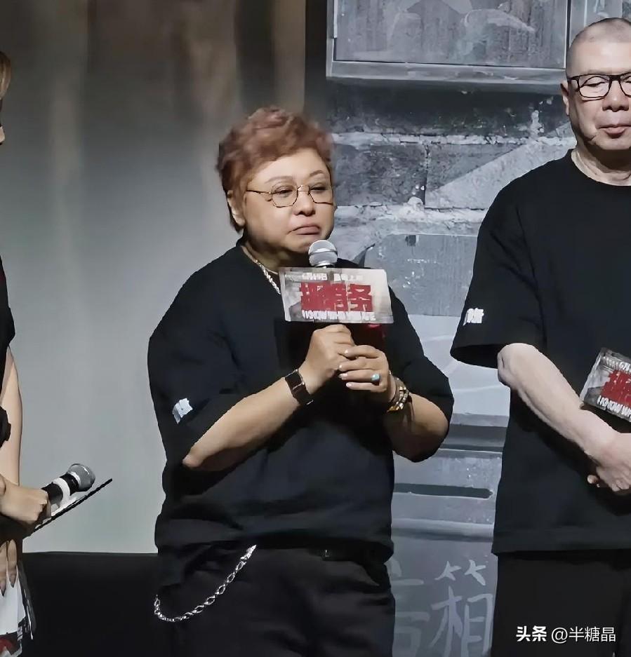 以后就应该像阿嬷的情书这种电影一样，花钱在剧本上，请些素人来演也挺好的，这些又贵