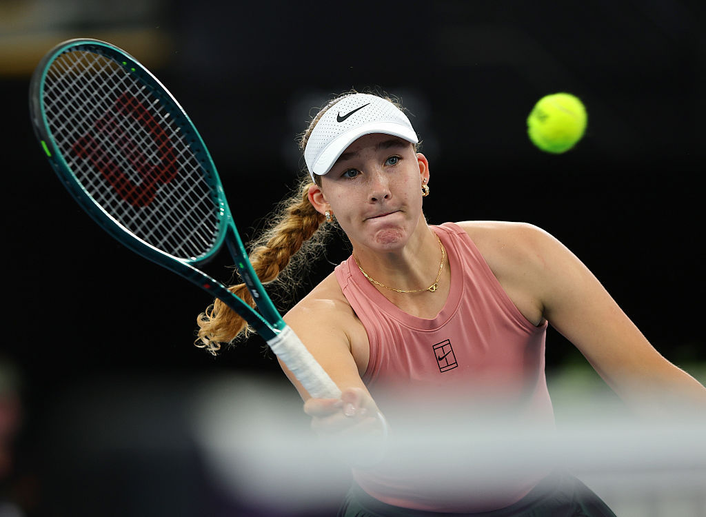 新年首个决赛🔥WTA500阿德莱德站半决赛，3号种子米拉·安德列娃开场1-3后