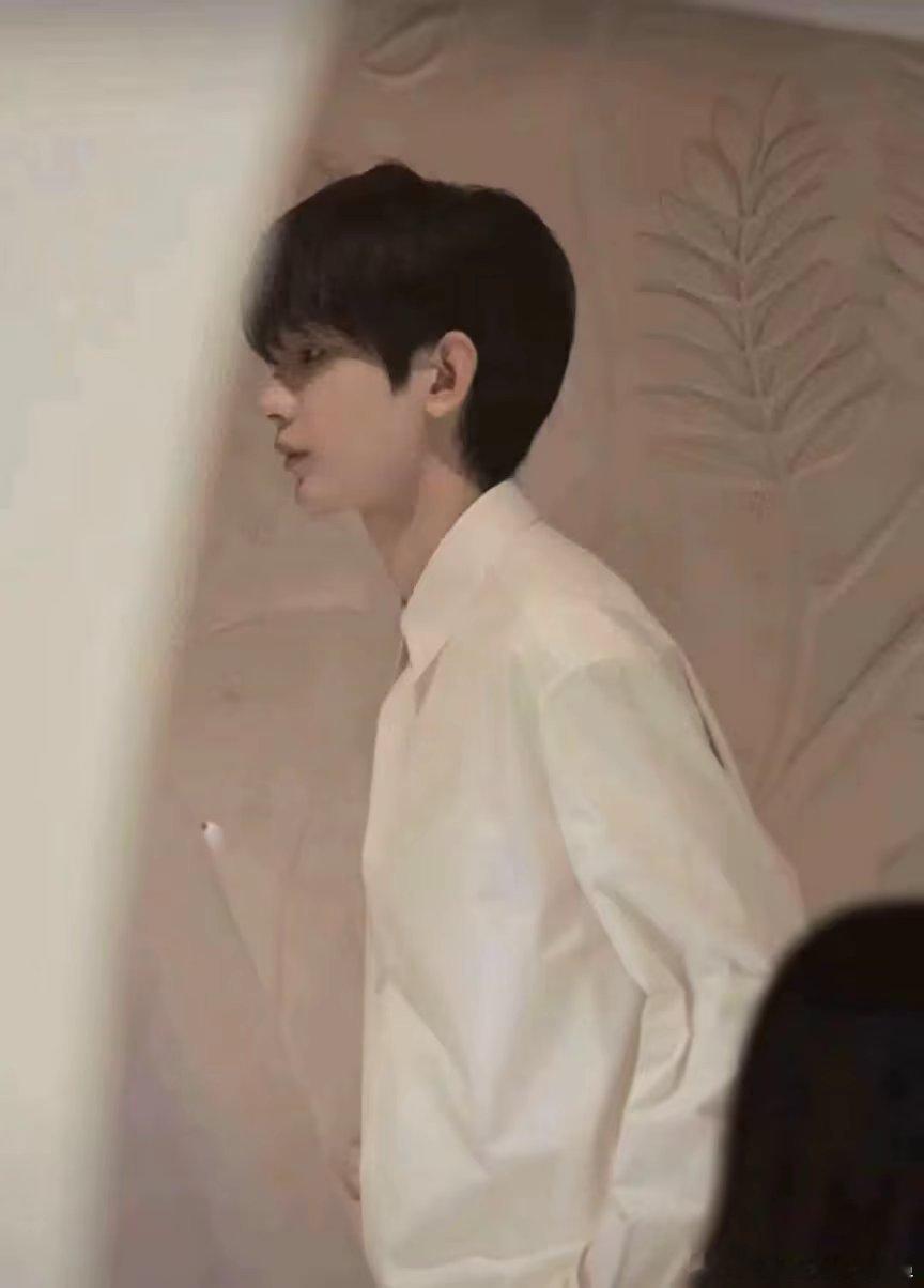 成毅长安二十四计cy成毅谢淮安“我的所有不远万里，皆为你所奔赴。”成毅｜赴山海｜