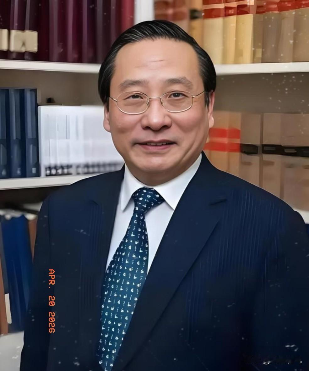 高志凯教授提醒大家：历史上无论是甲午战争，还是我们伟大的抗日战争，都是敌人先来摸