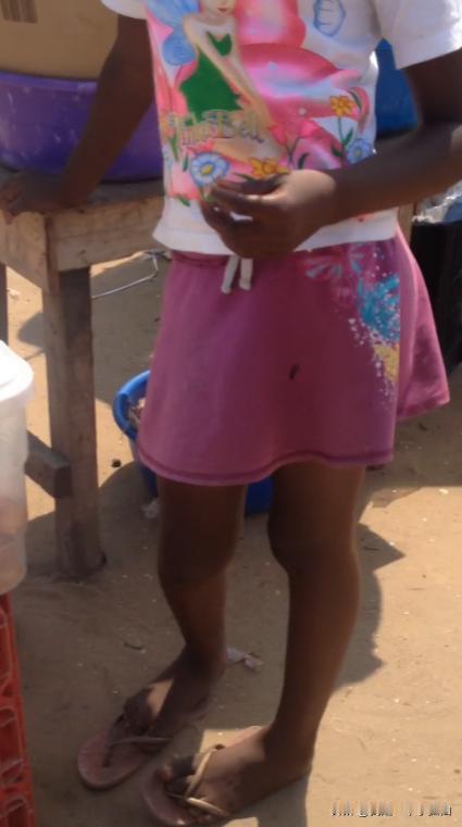 #和非洲黑人姑娘谈恋爱需要注意什么#
若问和非洲黑人姑娘谈恋爱需要注意什么？那肯