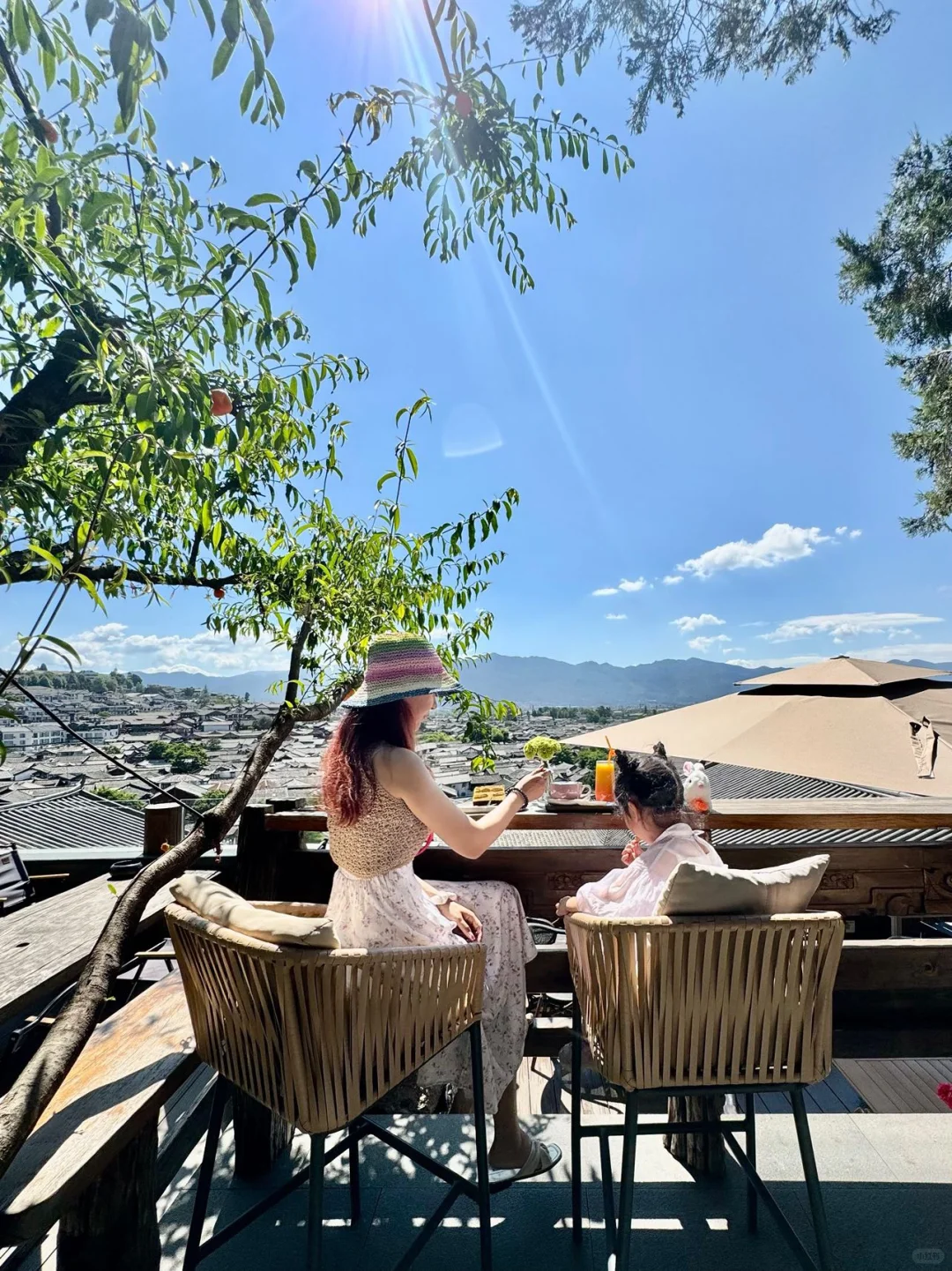 带娃来丽江不要只逛古城，这家景观巨美～