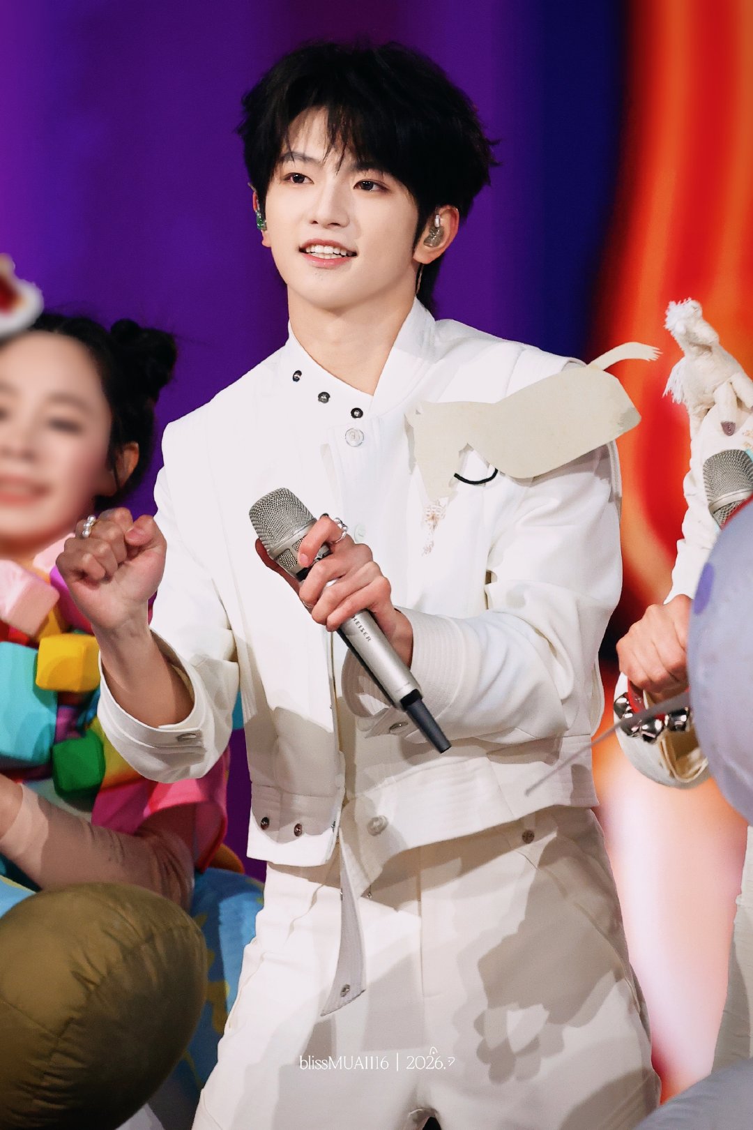 颜值被盖章！周冬雨都说帅，穆祉丞想不害羞都难！穆祉丞entp 周冬雨夸穆祉丞太帅