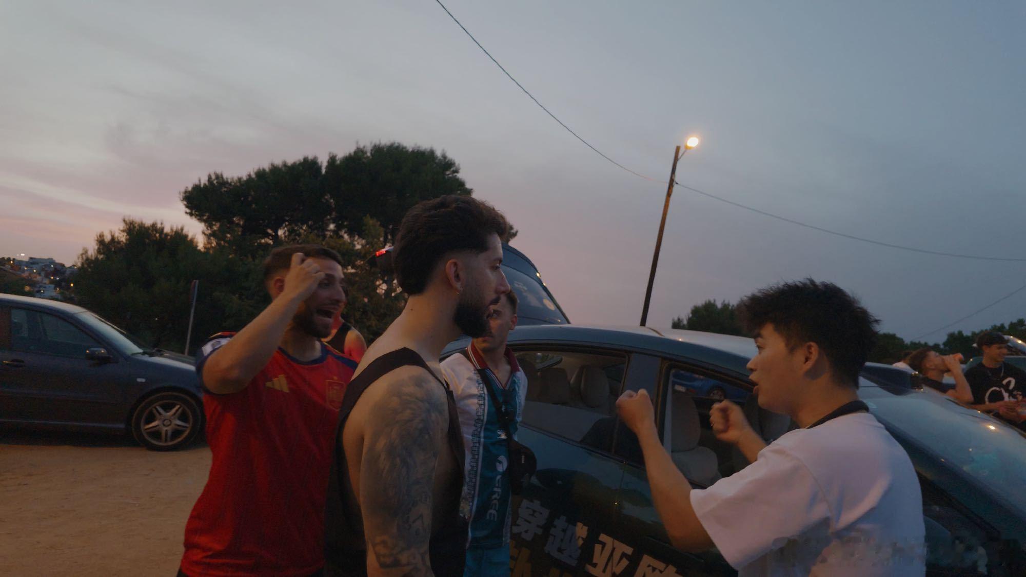 突然觉得有车真的很方便出门你就会发现全是错觉 随心出发的自驾真的太有意义！宇虹驾